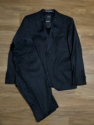 Traje Hugo Boss Para Hombre Negro H-Enorme Ajuste Regular Esmoquin 2 Piezas Talla 40 Reg 34W Nuevo Con Etiquetas Foto 1 de 4