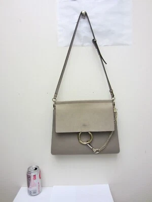 Bolso de Hombro Chloe Faye Cuero y Gamuza Medio Motte Gris/Neutro  Foto 1 de 4