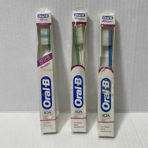 3 Vintage Oral-B Soft Regular 40 Straight Zahnbürste 1988 1993 versiegelt - Bild 1 von 10