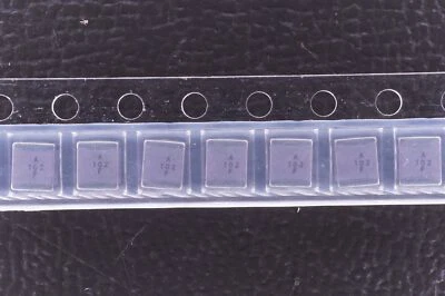 Condensador cerámico AQ14EA102FAJME AVX MLC 1000pF 150V 1% C0G 1111 SMT NOS Foto 1 de 2