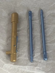 Transformers Beast Wars B’boom Missile (x 2) + Launcher Parts Only Hasbro 1997 - Bild 1 von 13