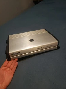 Amplificatore 4 canali JL Audio A4300.     s6 - Foto 1 di 7