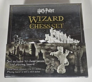 The Noble Collection Harry Potter Wizard Chess Set 18.5 x 18.5 NEW SEALED - Picture 1 of 6