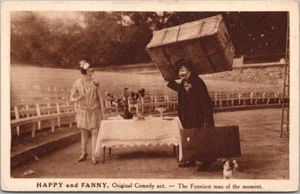Adv. de vodevil británico vintage "Postal "HAPPY & FANNY acto de comedia original" - Imagen 1 de 2