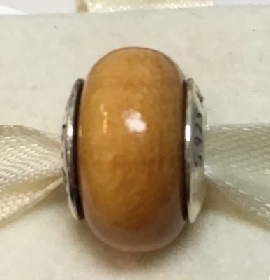 Nuevo Genuino Pandora Charm Yankees Pau Amarelo Madera 790705-G019 Foto 1 de 4