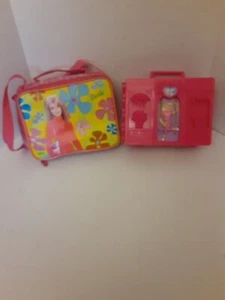Vintage Pink Barbie Plastic Case 2000 / Lunch Box - Picture 1 of 8