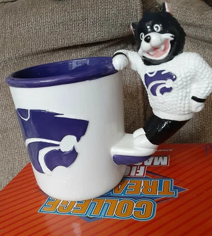 Kansas State Wildcat Coffee Mug Cup College Slavic Treasures Mascot Handle new Cover