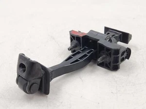 2024 BMW X5 G05 FRONT RIGHT DOOR HINGE CHECK STRAP STOPPER 7431279 - Picture 1 of 8