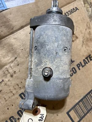 Motor de arranque eléctrico Honda CM400 CM400T CM 400 1981 Foto 1 de 4