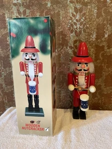 Lot 38 - Wooden Nutcracker Soldier, With Drum & Sticks, Orig Box, 12” Tall - Picture 1 of 10