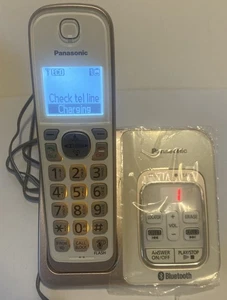 Panasonic: Model #KX-TGD560: Cordless Phone Bluetooth Answering Machine - Picture 1 of 7