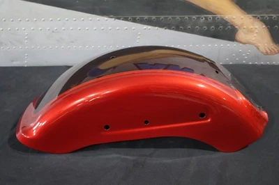 59500532EGG NUEVO FABRICANTE DE EQUIPOS ORIGINALES 2018 HARLEY-DAVIDSON FLFBS FATBOY GUARDABARROS TRASERO ROJO MALVADO Foto 1 de 4