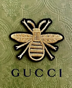🎀 APPLIKATIONEN 🎀🍀 GUCCI FLIEGE 🪰, Gr. 6,5 x 5 cm. - Bild 1 von 1