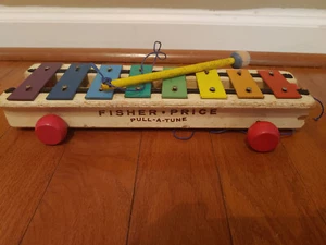 Vintage 1964 Fisher Price Pull A Tune Toy Xylophone with Wooden Wheels & Mallet - Picture 1 of 8
