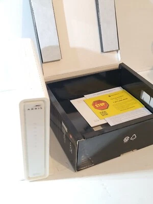 Arris Motorola Surfboard SBG6782-AC Cable Modem Wi-Fi Router - Image 1 of 4