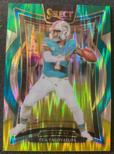 2024 Panini Select #99 Tua Tagovailoa GREEN YELLOW Shock Prizm. Miami Dolphins - Bild 1 von 2
