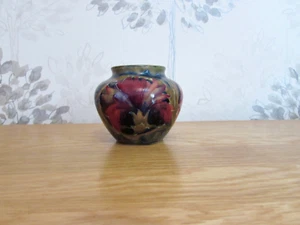 William Moorcroft, Miniature Vase, Spanish Design, Circa 1913. - Picture 1 of 9