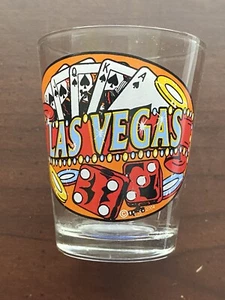 Las Vegas Schnapsglas mit Würfeln, Chips, Karten - Bild 1 von 4