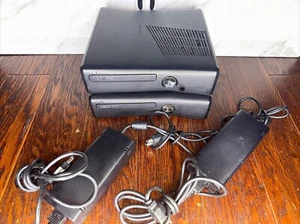 2 Microsoft Xbox 360 S 4GB Console & Power Cord Only Model 1439  Black Tested - Picture 1 of 5