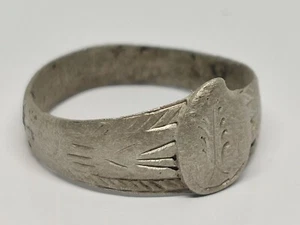 Roman silver signet ring. - Picture 1 of 3