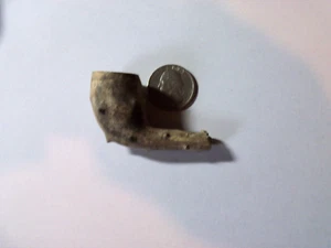 AUSGEFALLENE BILD PFEIFENSCHALE MIT KNOTEN MIT ETWAS STIEL - Bild 1 von 1