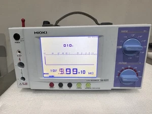 Hioki SM-8220 Ultra Megohm Meter, no probe - Picture 1 of 4