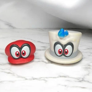 Super Mario Odyssey Red Cappy & White Wedding Cappy Figures Nintendo T-Arts 2017 - Picture 1 of 12