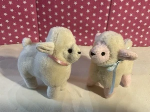 VTG. 1987 DAKIN PLUSH 100% WOOL PILE MINI LAMB TWINS, ORIG. BLUE, PINK BOW, 4” - Picture 1 of 14
