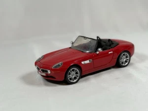Motor Max escala 1/24 Die Cast modelo BMW Z8 Roadster - rojo - Imagen 1 de 13