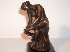 Skulptur" NACKTE FRAU, DIE FÜßE TROCKNEND " aus Bronze! NEU & OVP # 07