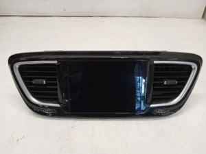 Chrysler Pacifica 2018-2020 pantalla de visualización radio panel receptor OEM - Imagen 1 de 16