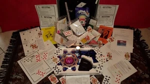 Exklusiver Zauberkoffer mit Karten Pistole Top 100 % , Zaubertricks, Zauber - Bild 1 von 2
