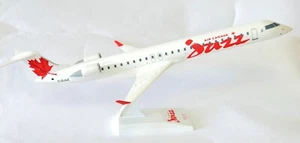 Bombardier CRJ-700 Air Canada Jazz Premium Skymarks Collectors Model 1:100 - Picture 1 of 6