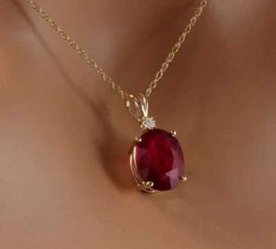 6.05Ct Natural Ruby and Diamond 14K Solid Yellow Gold Necklace - Image 1 of 3