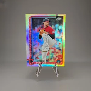 2025 Topps Chrome - Shane Bieber #13 Refractor - Picture 1 of 4