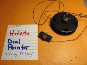 📈PUNTATORE QUADRANTE HITACHI CON PULEGGIA E CORDA SR-704 RICEVITORE STEREO - Foto 1 di 1
