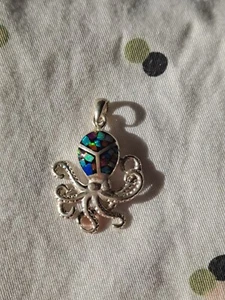 925 Sterling silver multicolor opal inlay octopus pendant - Picture 1 of 3