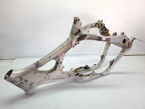 Frame Chassis Yamaha YZ250 2006 YZ 250 06-13 #851 - Picture 1 of 7