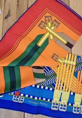 Hermès Foulard - BRAND NEW - Imagen 1 de 4