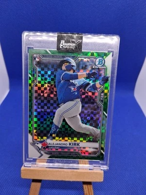 Alejandro Kirk 2020 Bowman /31 GREEN REFRACTOR ROOKIE CARD - Image 1 of 4