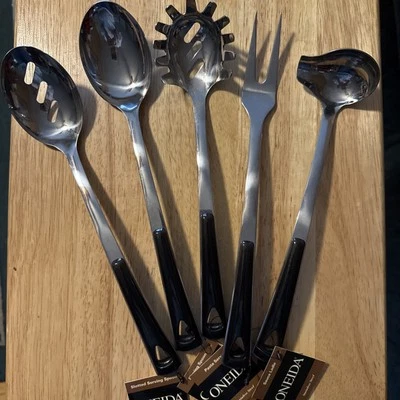 Oneida Stainless Steel Kitchen Utensil Set of 5 New W/tags, Black Handles - Image 1 of 4