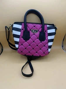Cartera Bandolera Luv Betsey By Betsey Johnson Rosa Corazón Acolchada - Imagen 1 de 11