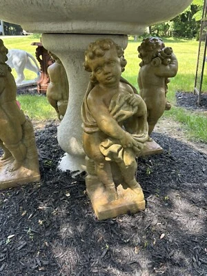 "Nuevas estatuas de hormigón de cuatro estaciones de 24"" de alto con un color pardusco verdoso" Foto 1 de 4