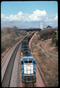 Original Rail Slide - EMDX Electro-Motive Division OWY 9029+ Emerald NE 4-5-1997 - Picture 1 of 1
