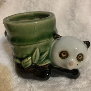 Vintage Majolica Style Ceramic Panda Bear With Bamboo Planter Small Vase Pottery - Photo 1/8