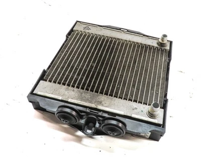 RADIADOR AUXILIAR BMW 535i 535iGT 640i 740i (F01 F06 F07 F10) 2.0T 3.0L 11-19 Foto 1 de 4