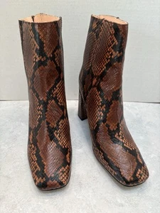 New In Box 💕💕J. Crew Snake Skin Leather  3 in Block Heel Boot💕Size 8 - Picture 1 of 15