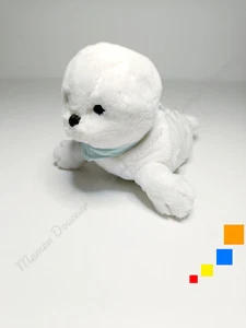 Peluche/Doudou Petit Phoque/Otarie Blanc Bandana Bleu Les Amis 20*11cm - Kaloo - Picture 1 of 5