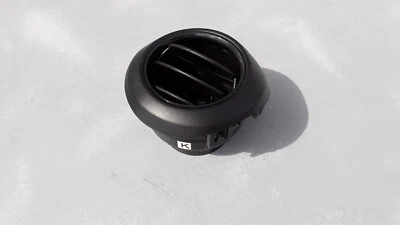 Honda FIT 2009-2013 tablero lado del conductor izquierdo calentador de aire rejilla de ventilación OEM Foto 1 de 4