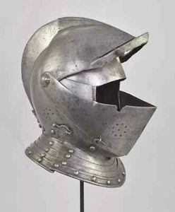 Mittelalterlicher Nahhelm kampfbereit 14 Stärke Stubenwagen Ritter Rüstung Helm Weihnachten - Bild 1 von 4
